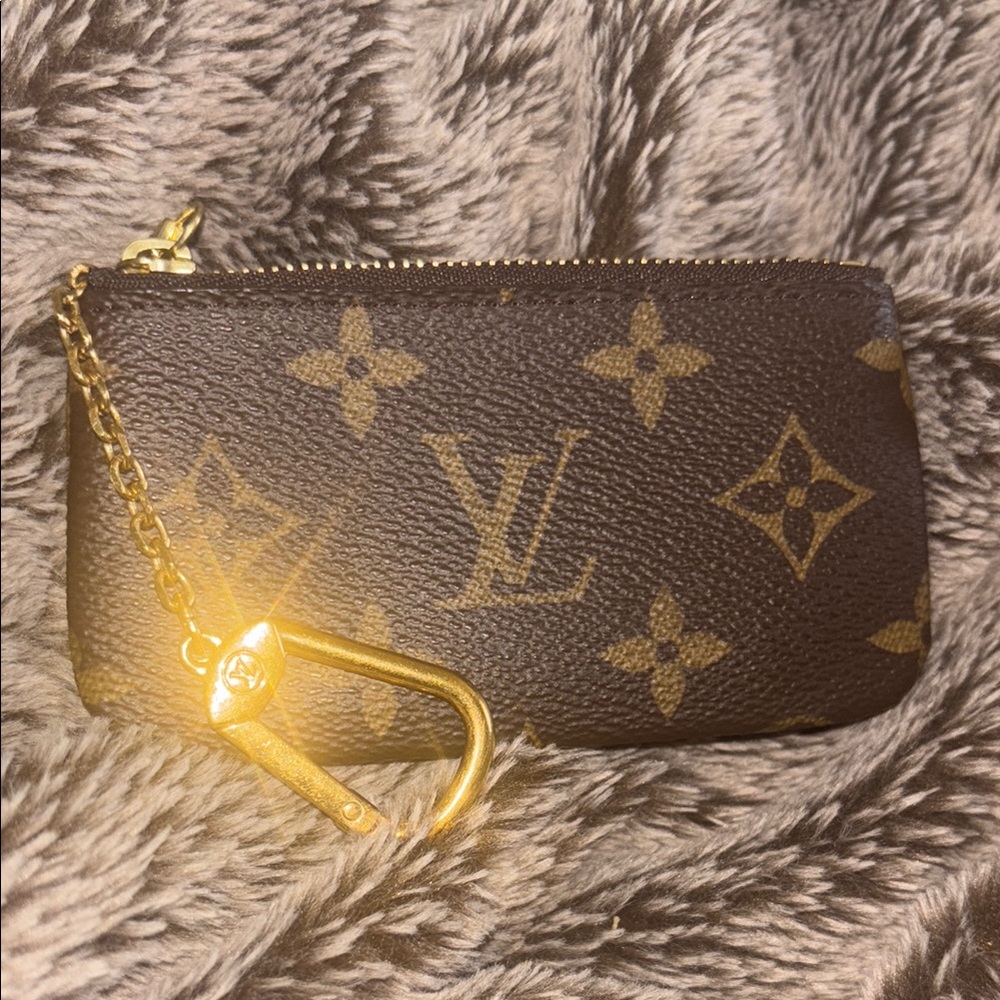 Authentic Louis Vuitton Monogram Key Pouch